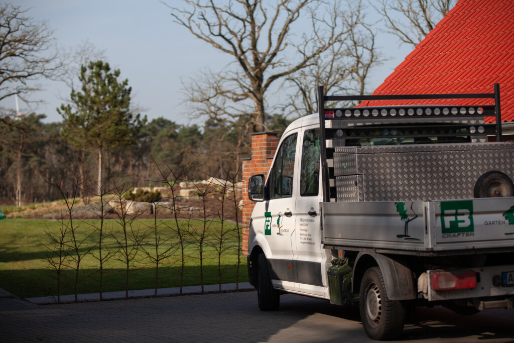WIR BAUEN IHREN GARTEN